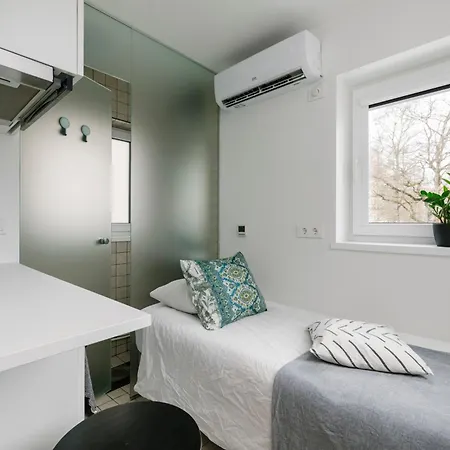 דירה For One - White טאלין