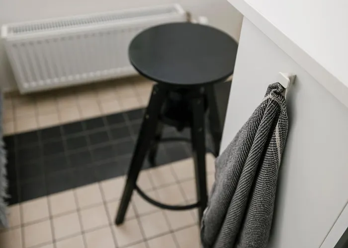 Apartament For One - White Tallin