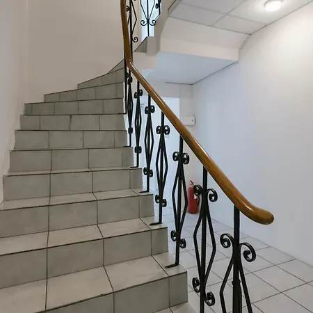 Daire For One - White Tallinn