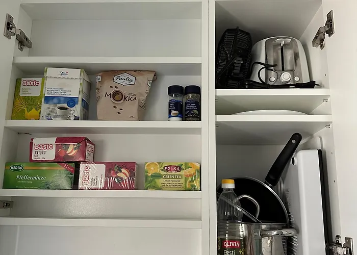 For One - White タリン